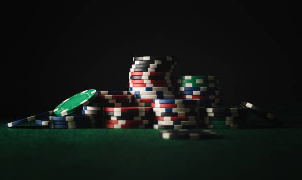 Live Sic Bo dice roll and betting interface on kisaran4d
